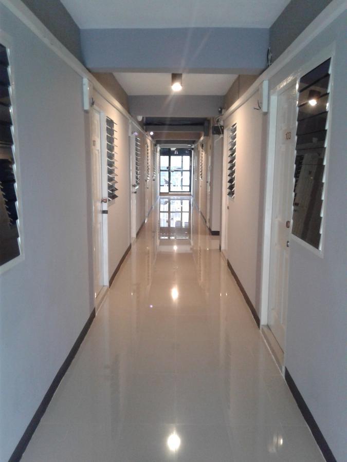 Rinrada Place Hotel Ubon Ratchathani Exterior foto